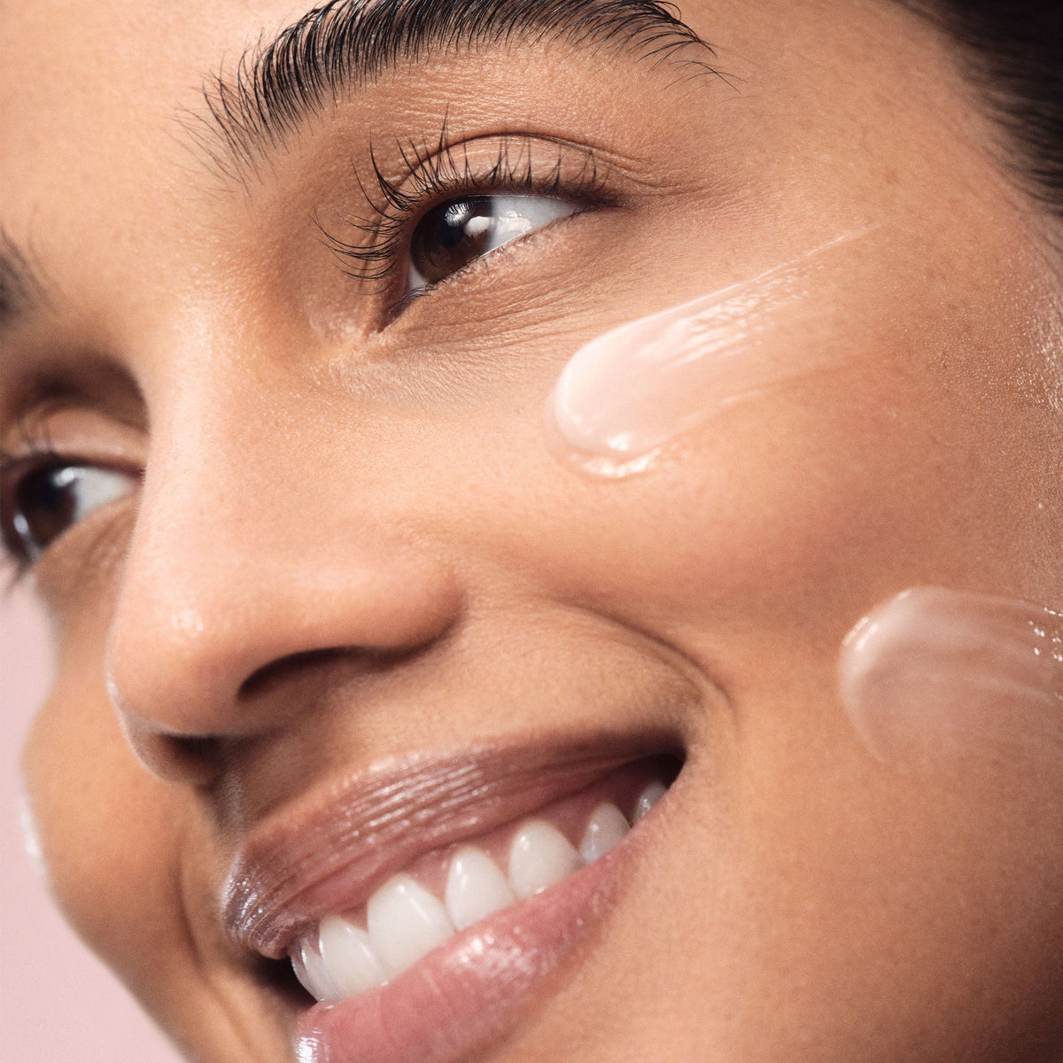 cloud-dew-gel-cream-moisturizer-v1 2026-Cloud-Dew-2.jpg