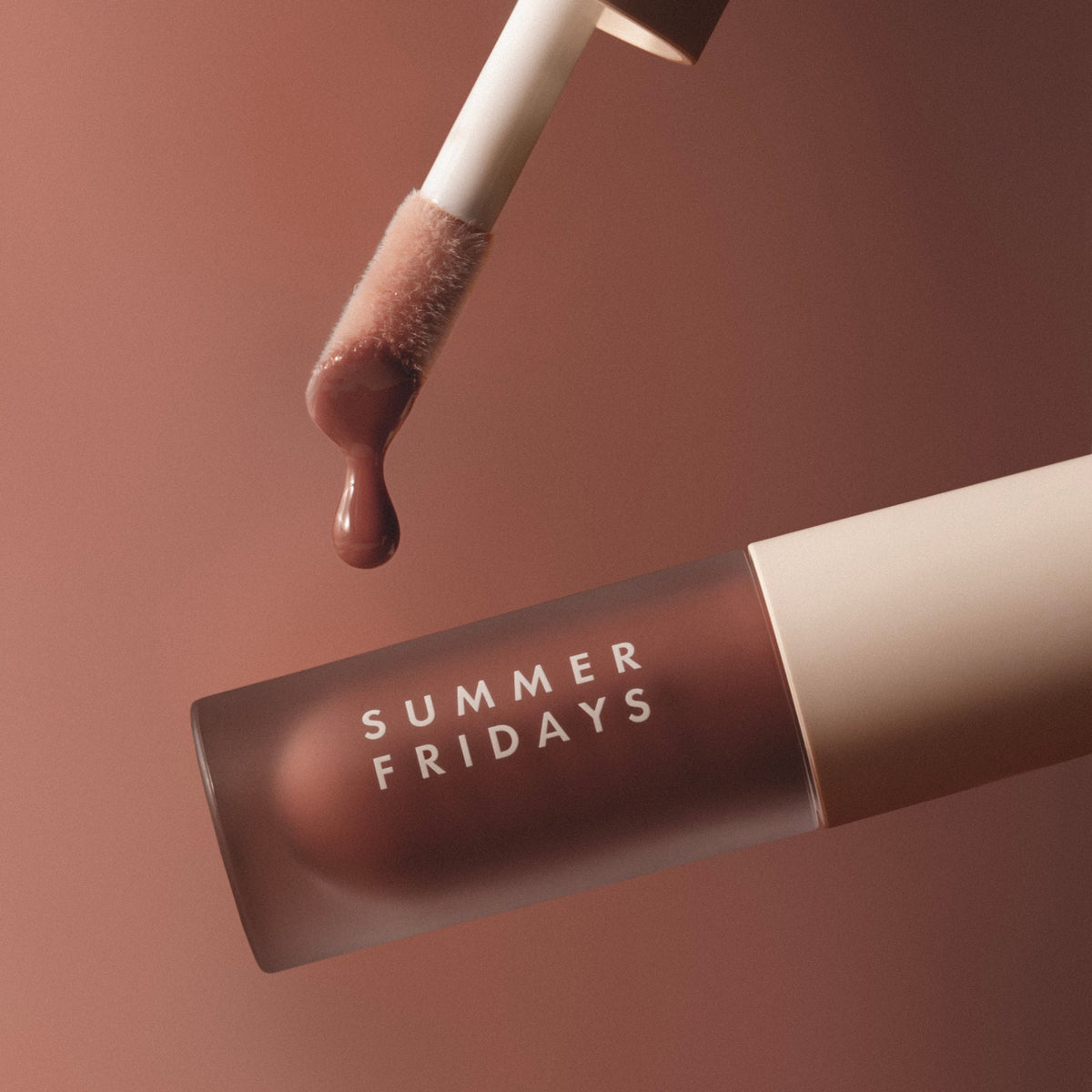 dream-lip-oil-warm-beige-l0 PDP_DLO-WarmBeige-1.jpg